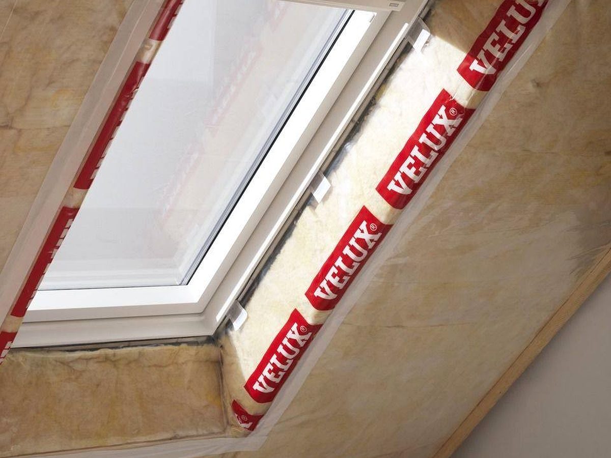 Montaj jgheaburi burlane si accesorii acoperis
