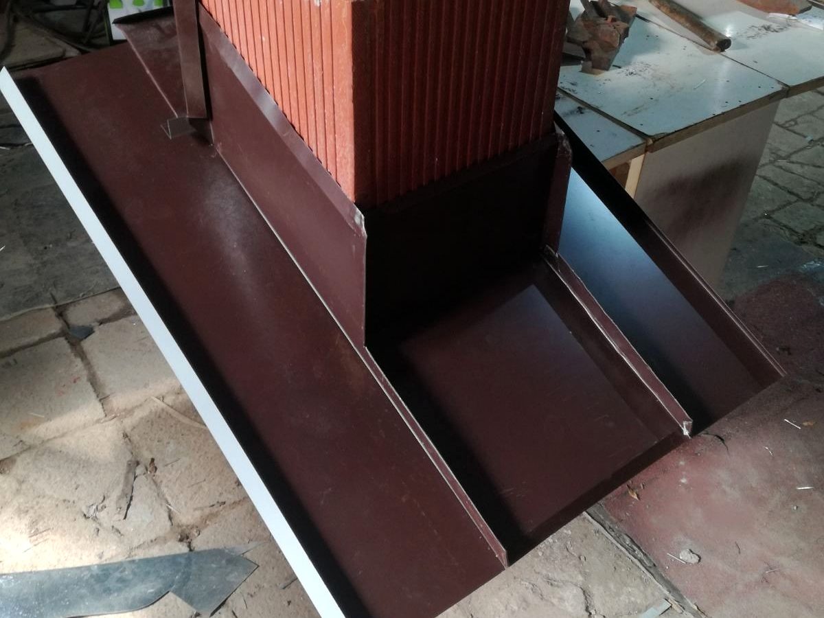 Montaj jgheaburi burlane si accesorii acoperis