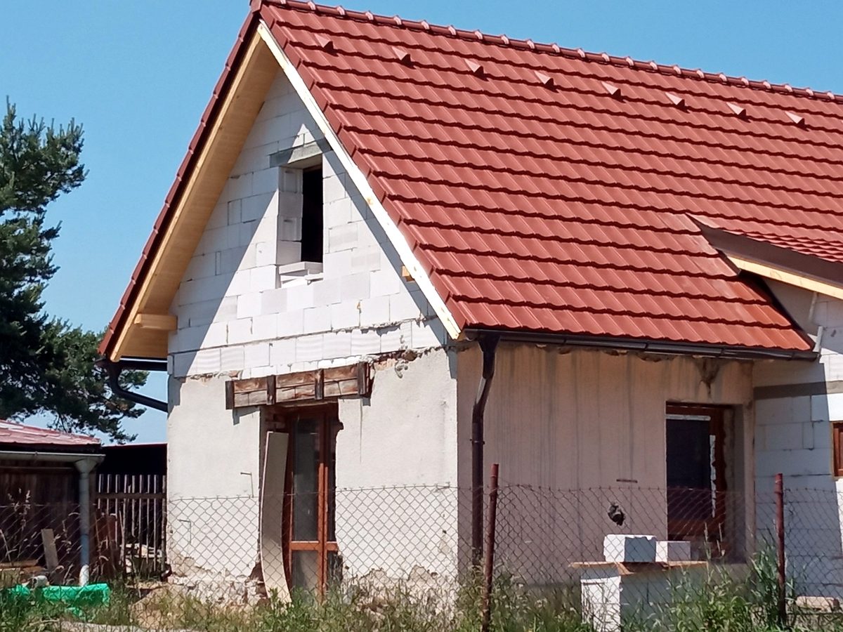 Firma Acoperisuri Nanov