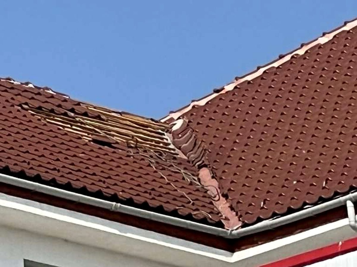 Reparatii acoperis si inlocuiri partiale
