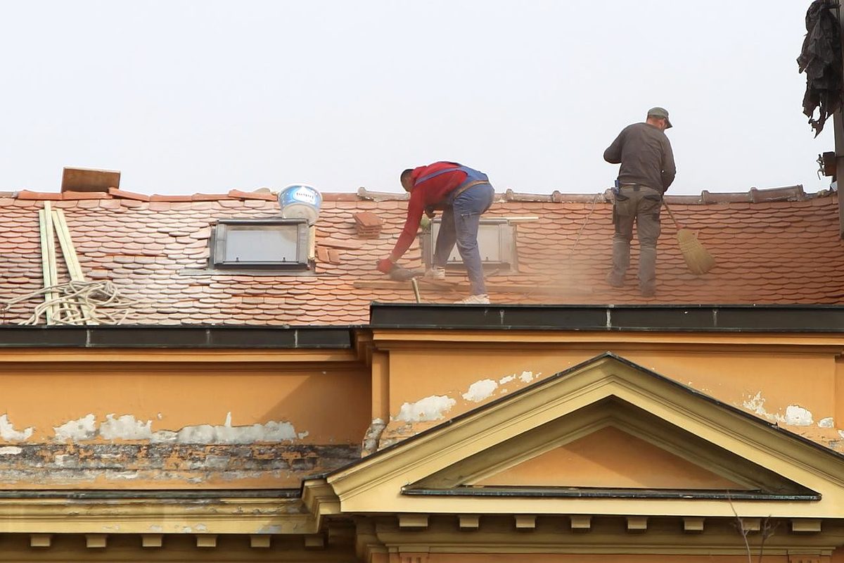 Reparatii acoperis si inlocuiri partiale