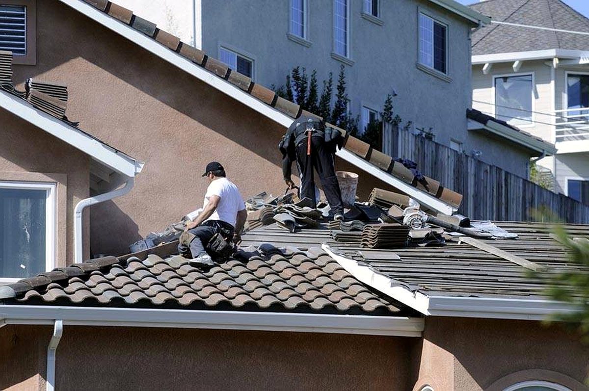 Reparatii acoperis si inlocuiri partiale