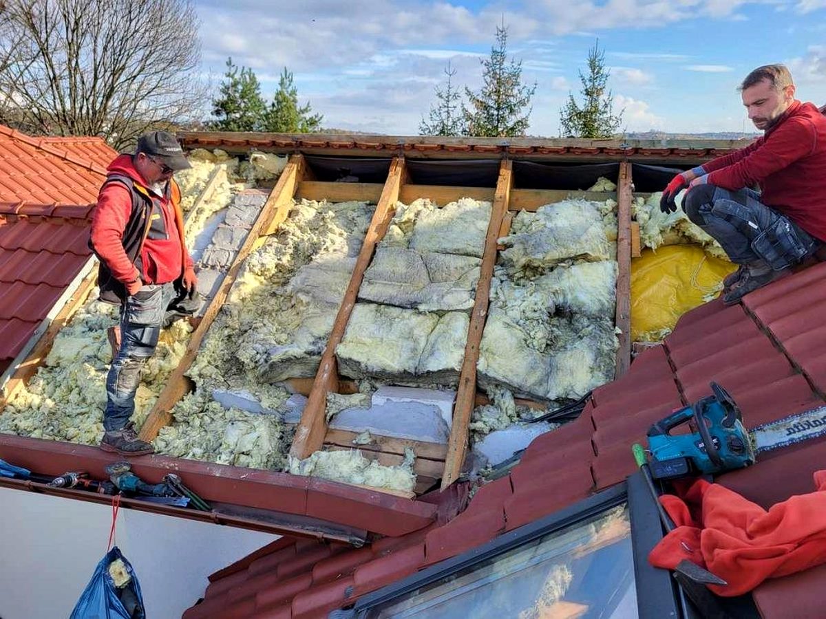 Reparatii acoperis si inlocuiri partiale