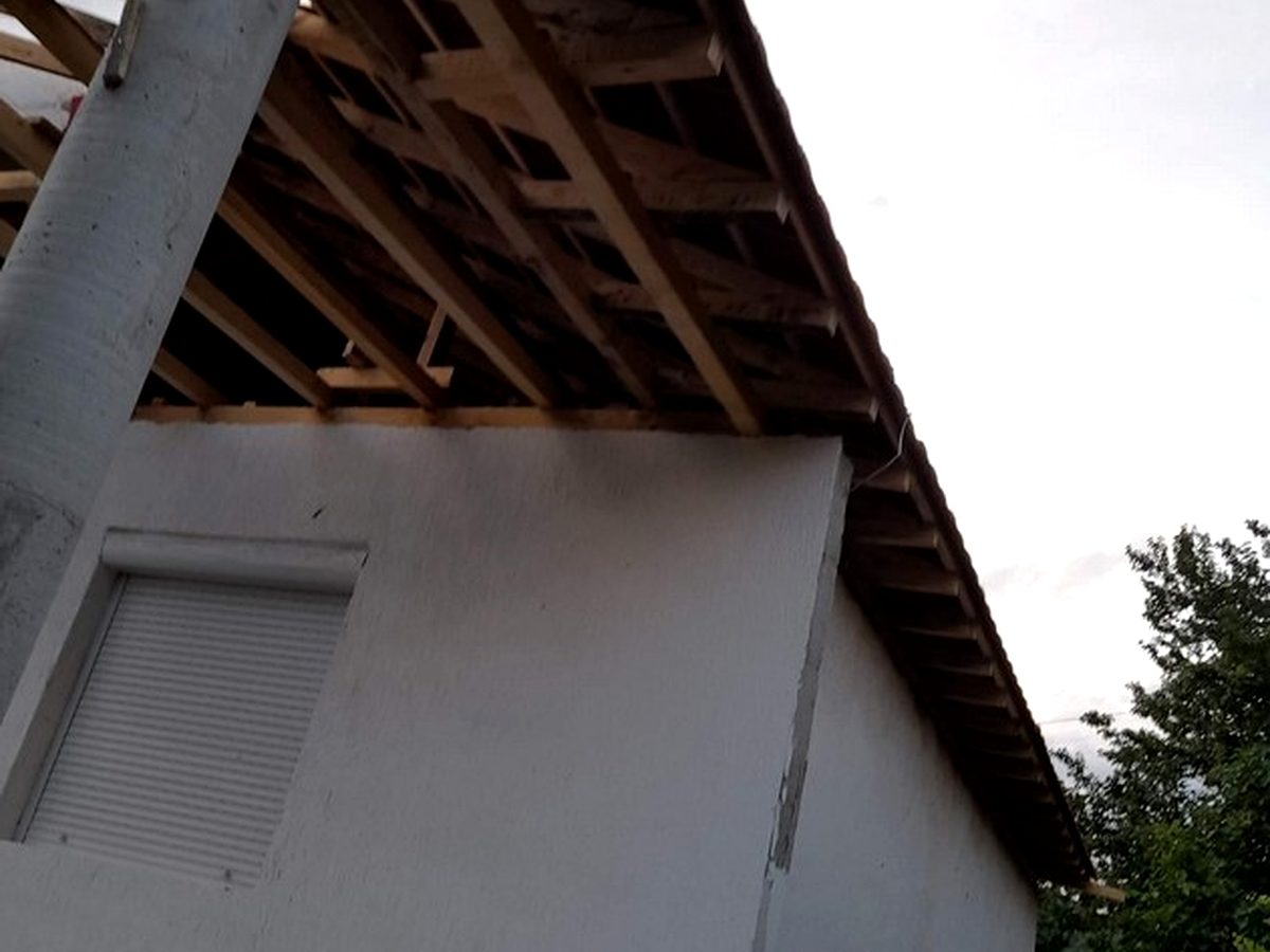 Reparatii acoperis si inlocuiri partiale