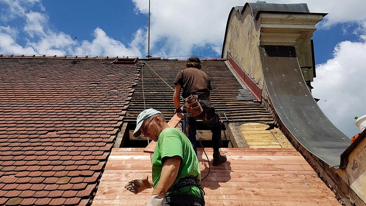 Reparatii acoperis si inlocuiri partiale