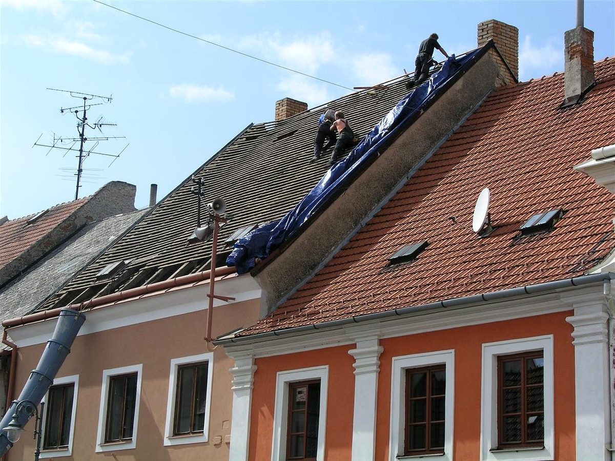 Reparatii acoperis si inlocuiri partiale