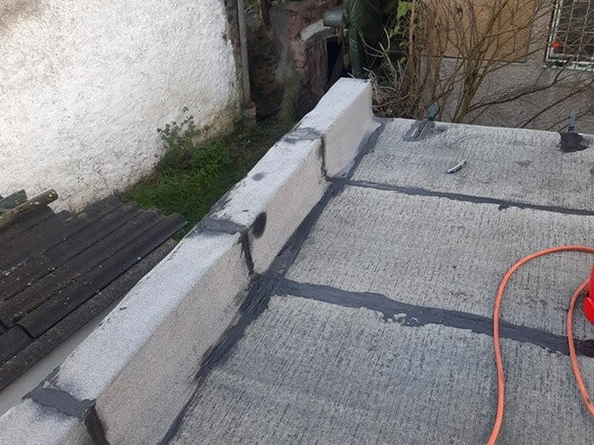 Reparatii acoperis si inlocuiri partiale