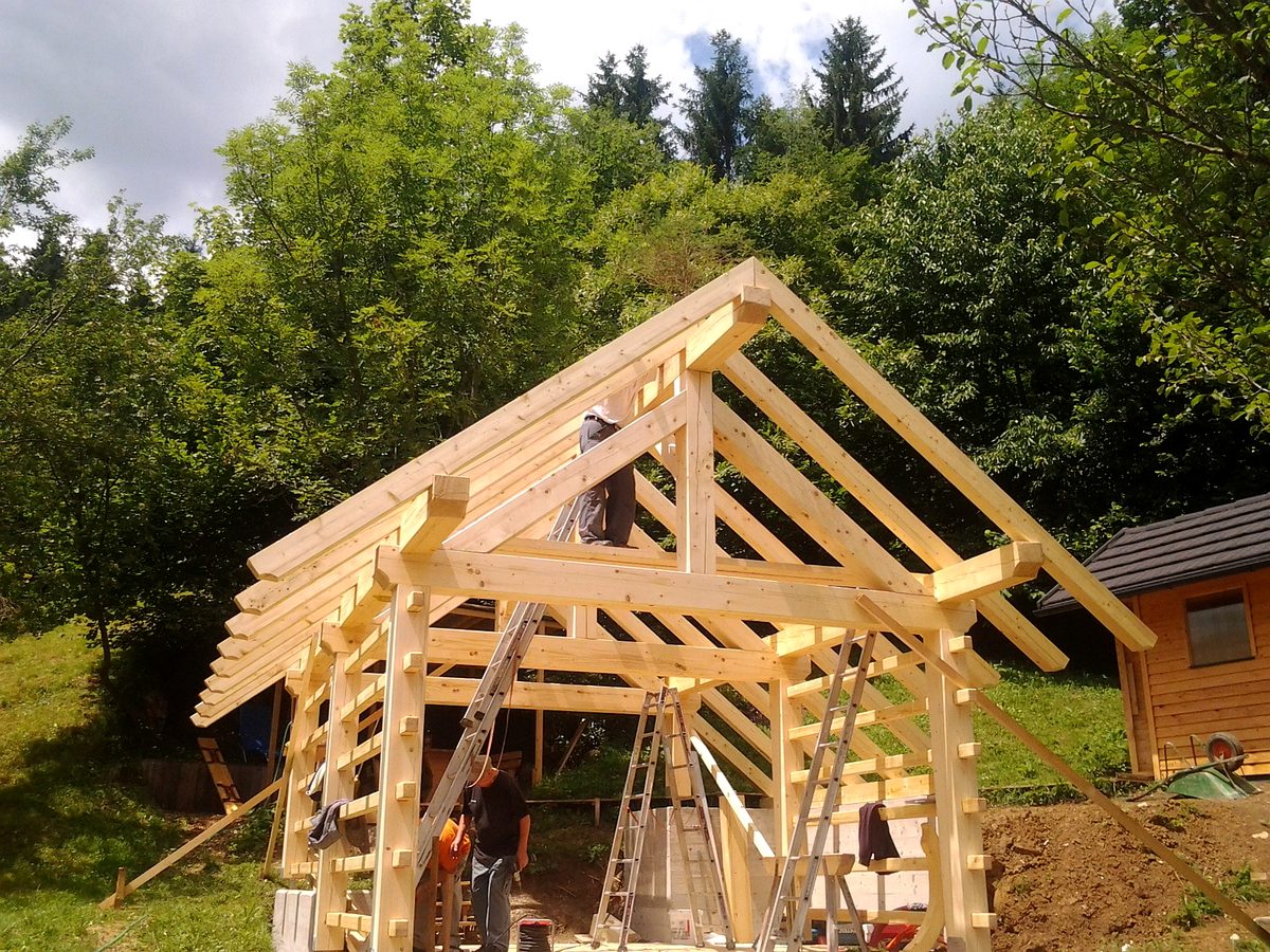 Acoperisuri pentru terase foisoare si pergole