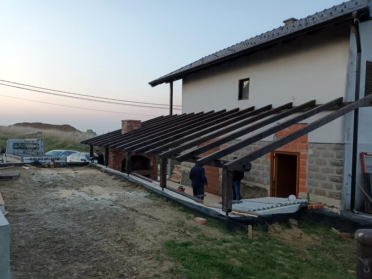 Acoperisuri pentru terase foisoare si pergole