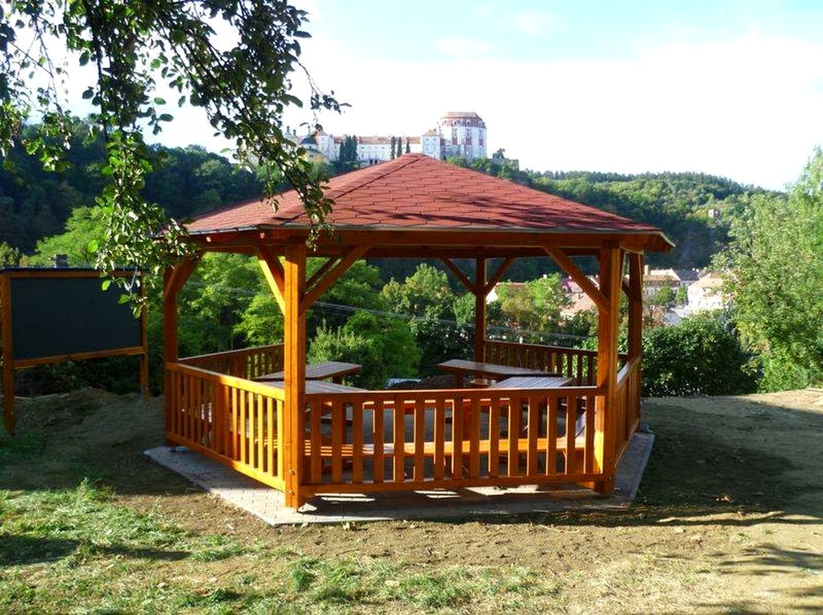 Acoperisuri pentru terase foisoare si pergole