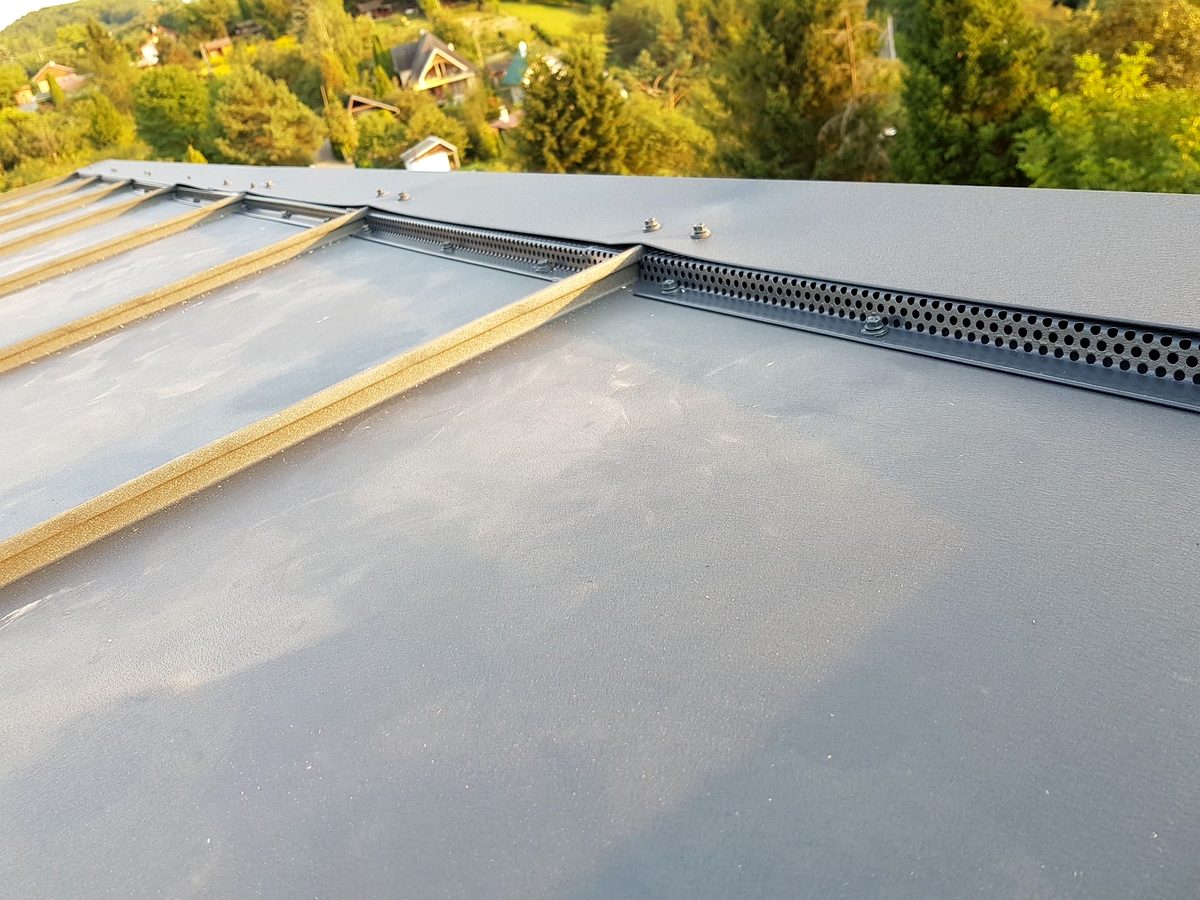 Montaj tigla metalica, tigla ceramica si tabla cutata