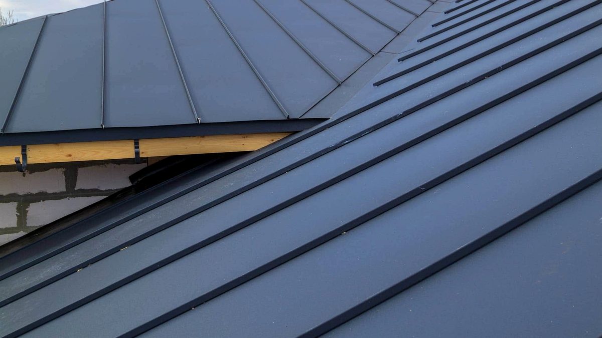 Montaj tigla metalica, tigla ceramica si tabla cutata