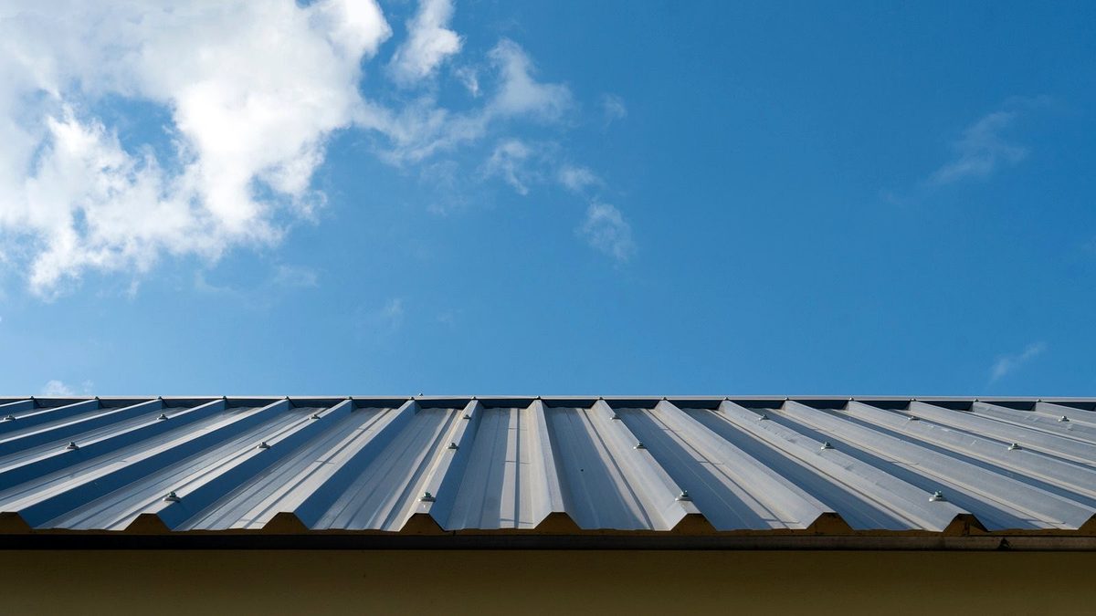 Montaj tigla metalica, tigla ceramica si tabla cutata